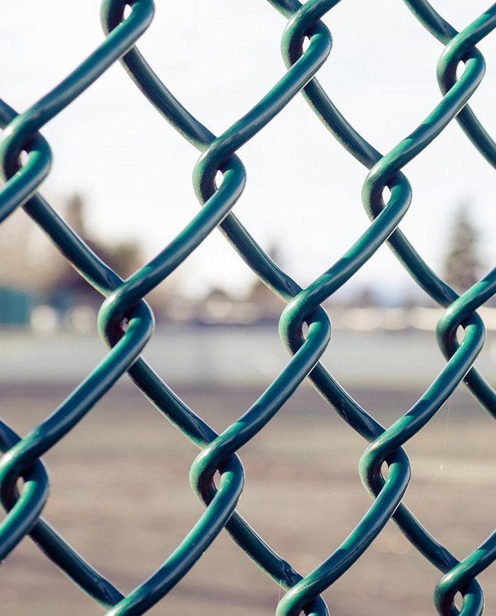10 Gauge, PVC Coated Chainlink 6 Ft x 100 Ft 10 Gauge, PVC Coated Chainlink 6 Ft x 100 Ft